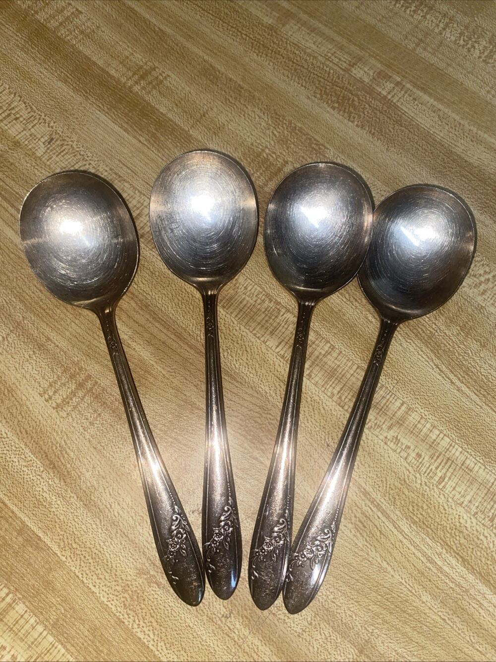 4 Oneida Tudor Plate Queen Bess II Silver Plate Gumbo Round Soup Spoons 7"